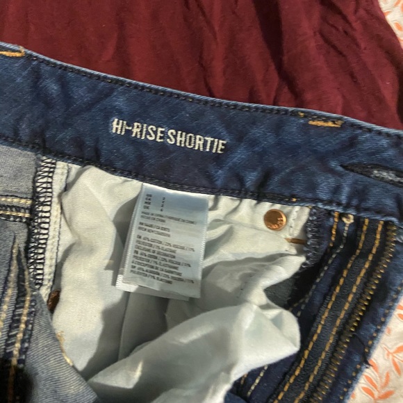 American Eagles 🦅 short size 2 & 👚 both for $25 - Picture 2 of 8